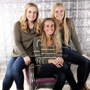 Meet your Posher, Emilee